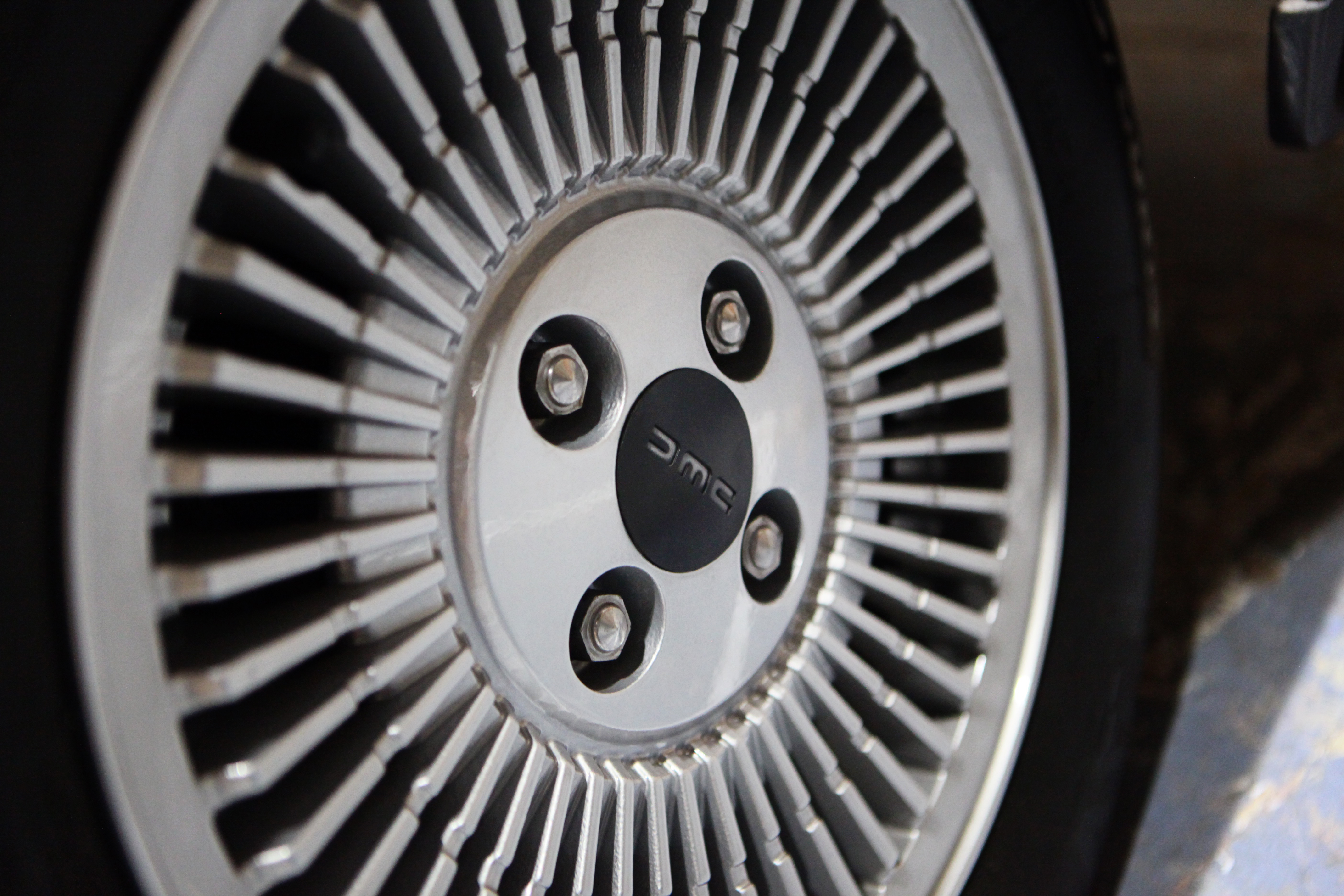 DeLorean turbine wheel detail