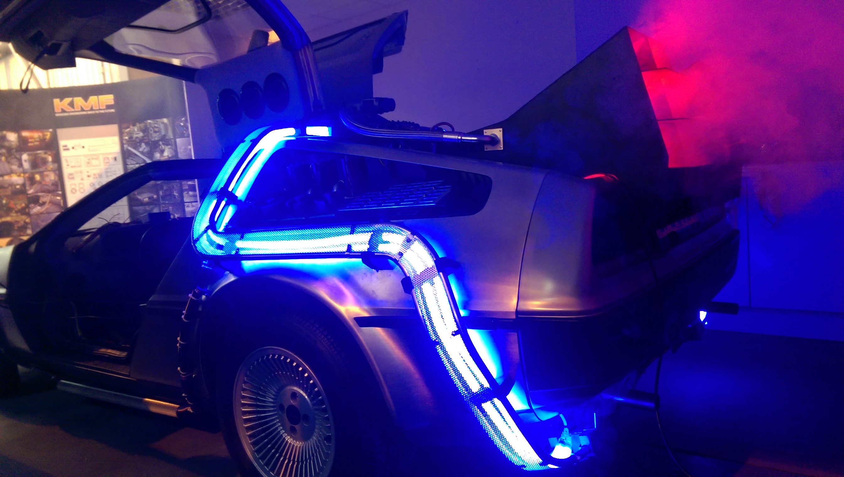 DeLorean at exhibition with smoke effects